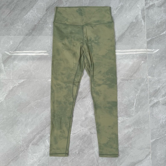 Pants - Women’s Tie Dye 25” Cropped Workout Athletic Leggings Pocket Size 8